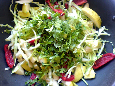 Spicy Cabbage and Guava Salad