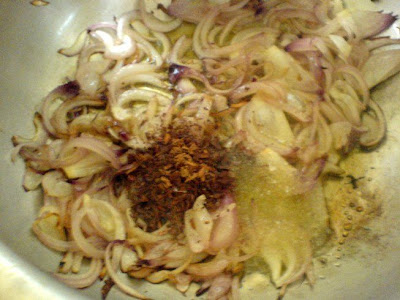 Onion, Cinnamon, and Dry Fruit Pilaf