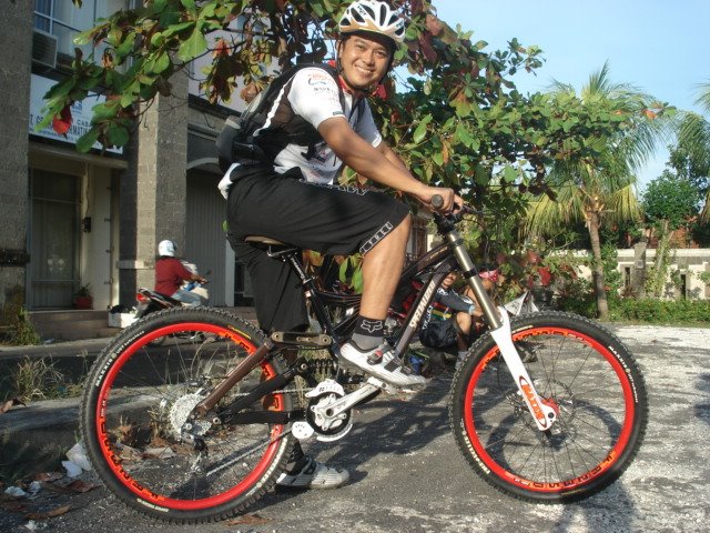 [DSC00010.JPG]