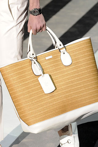gucci beach bag