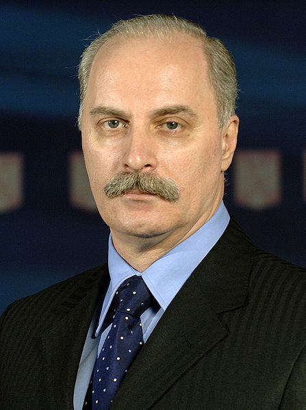 [447px-OctavianBelu.jpg]