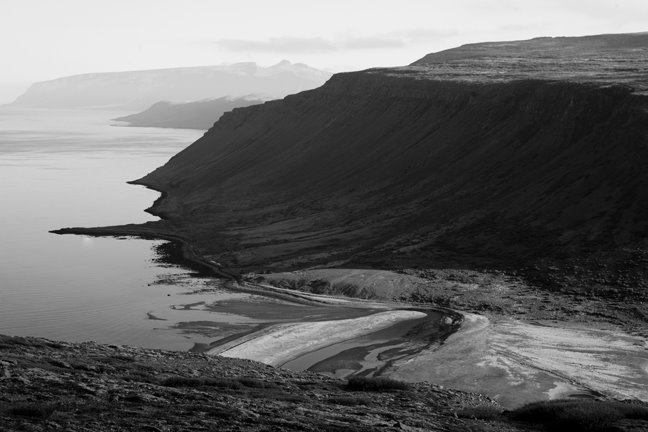 [iceland_ryanFowler.jpg]