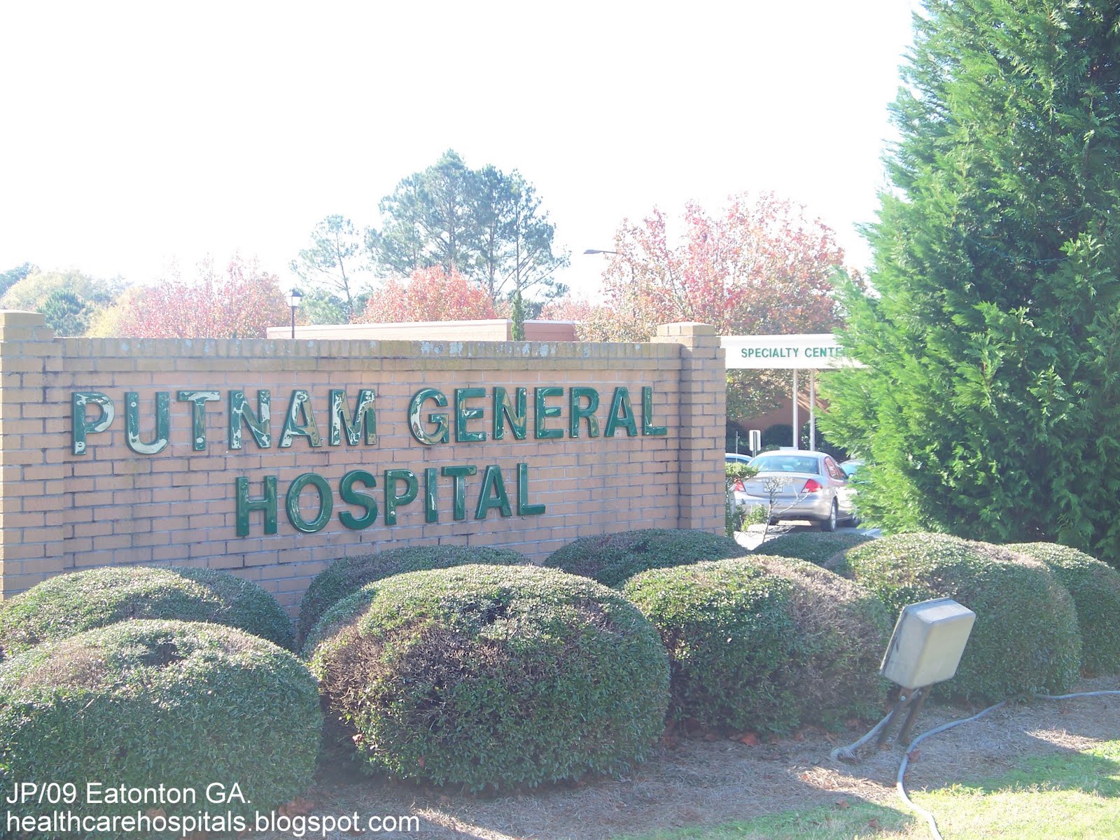 EATONTON Putnam Co. Restaurant Dr.Hospital Bank Church Attorney