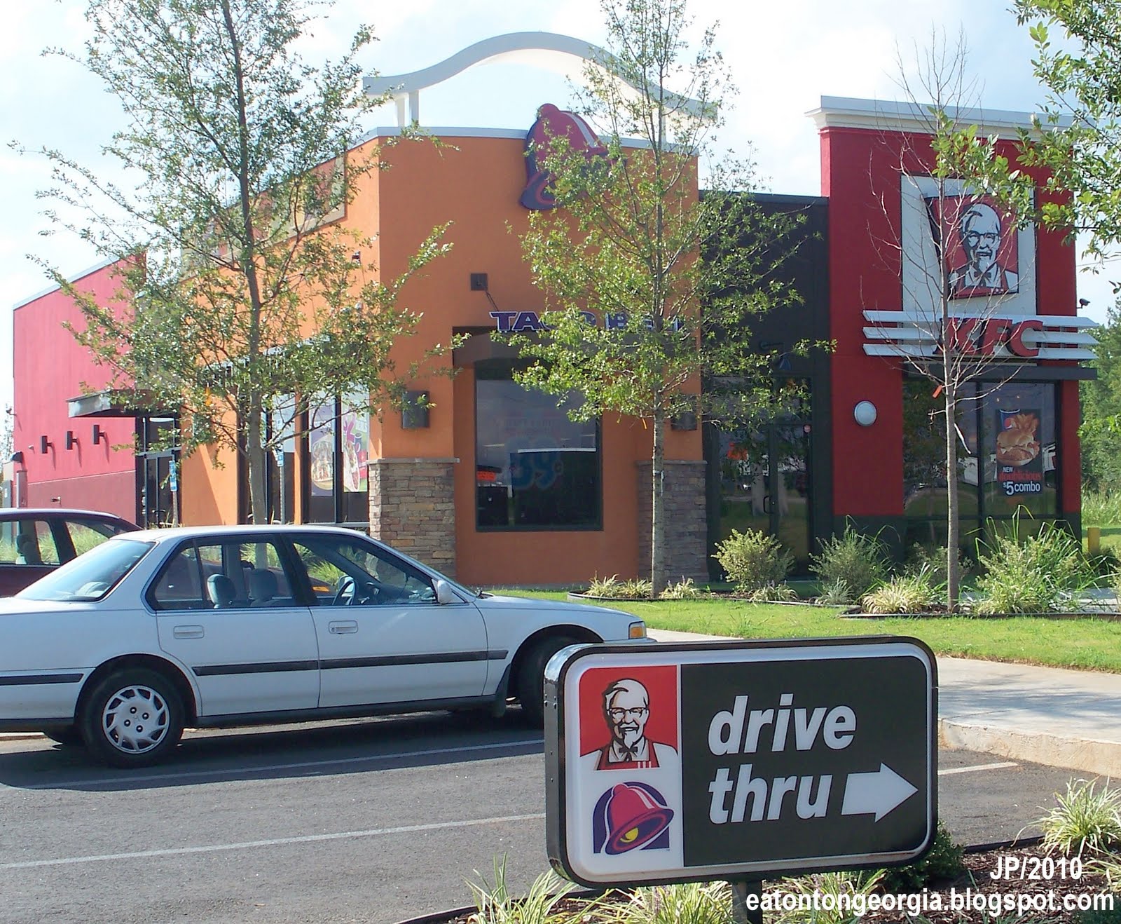 EATONTON Putnam Co. Restaurant Dr.Hospital Bank Church Attorney