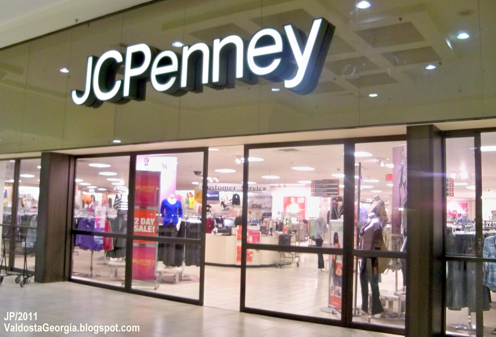 ... Store: JCPenney VALDOSTA GEORGIA, JC Penney Retail Clothing Store