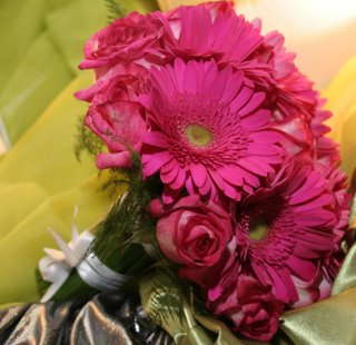 Bouquet de gérberas e rosas