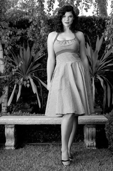 [020ChronicallyVintage.jpg]