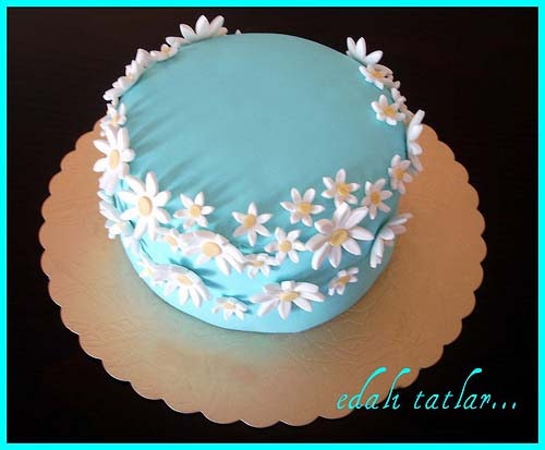 EDA�lı TATLAR PAPATYA TAÇ PASTA