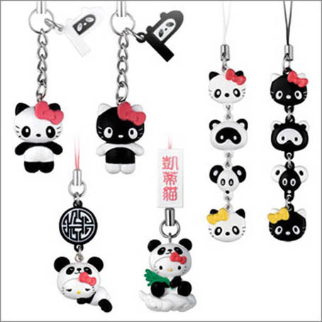 [HelloKittyPandastrap.jpg]