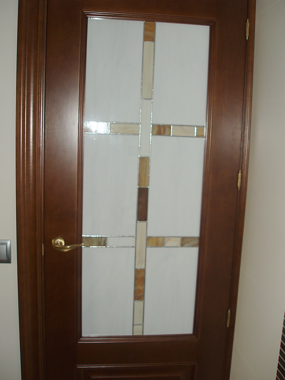 Puertas de habitación en madera de haya barnizadas Muebles Cansado