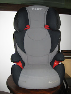 secondbrandeditem: Maxi Cosi Rodi XP Booster Seat (Sold) secondbrandeditem: Maxi Cosi Rodi XP Booster Seat (Sold)