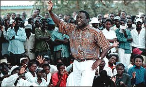 [_726695_tsavangirai300.bmp]