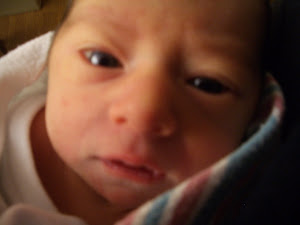 Baby opening eyes! (definately Moira's eyes)