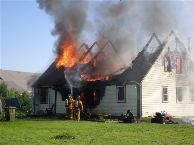[fire3.JPG]