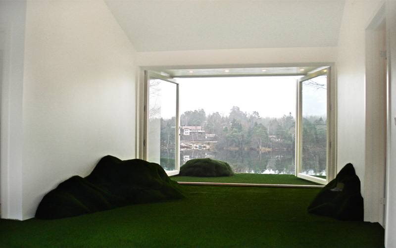 [visiondivision_3_hill_hut_livingroom_pic_72dpi.jpg]