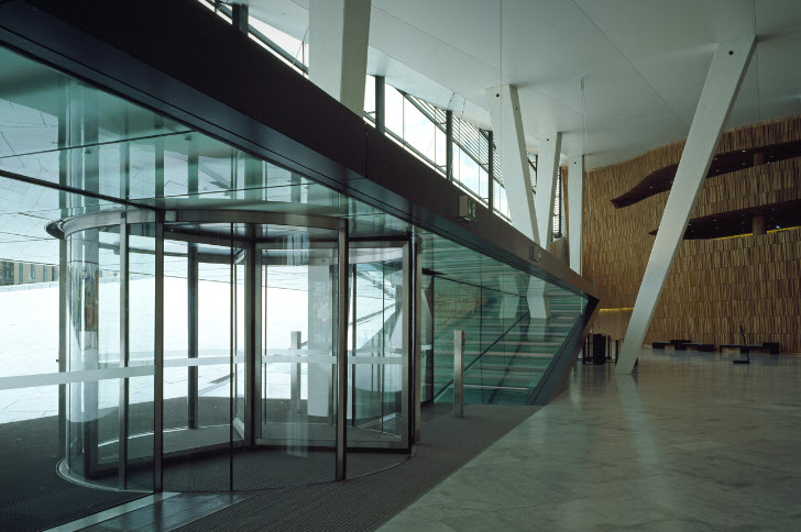[Operahouse+in+Oslo+by+Snohetta+14.jpg]