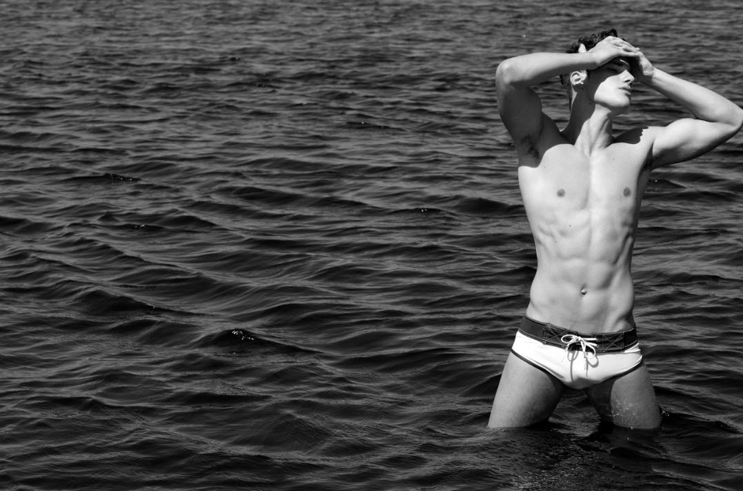 [Butch+Spring+Summer+2010+20.jpg]