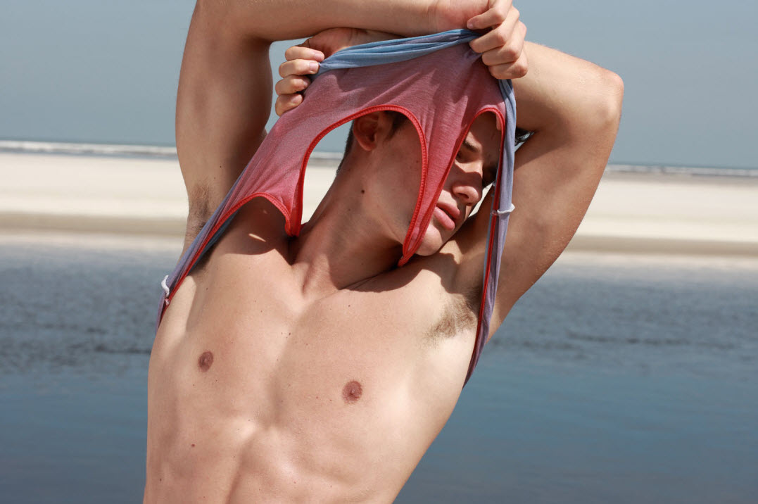 [Butch+Spring+Summer+2010+11.jpg]