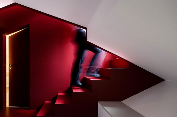 [Family+home+by+Pedro+Gadanho+06.jpg]