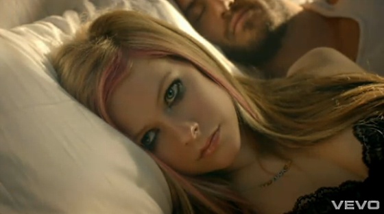 SmackTalk Victim: Avril Lavigne, \