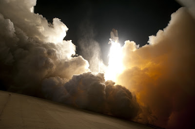 Foto Lançamento da Nave Espacial Endeavour