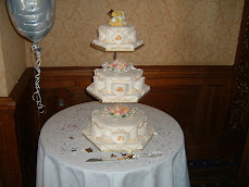 Lyn's Wedding Cakes