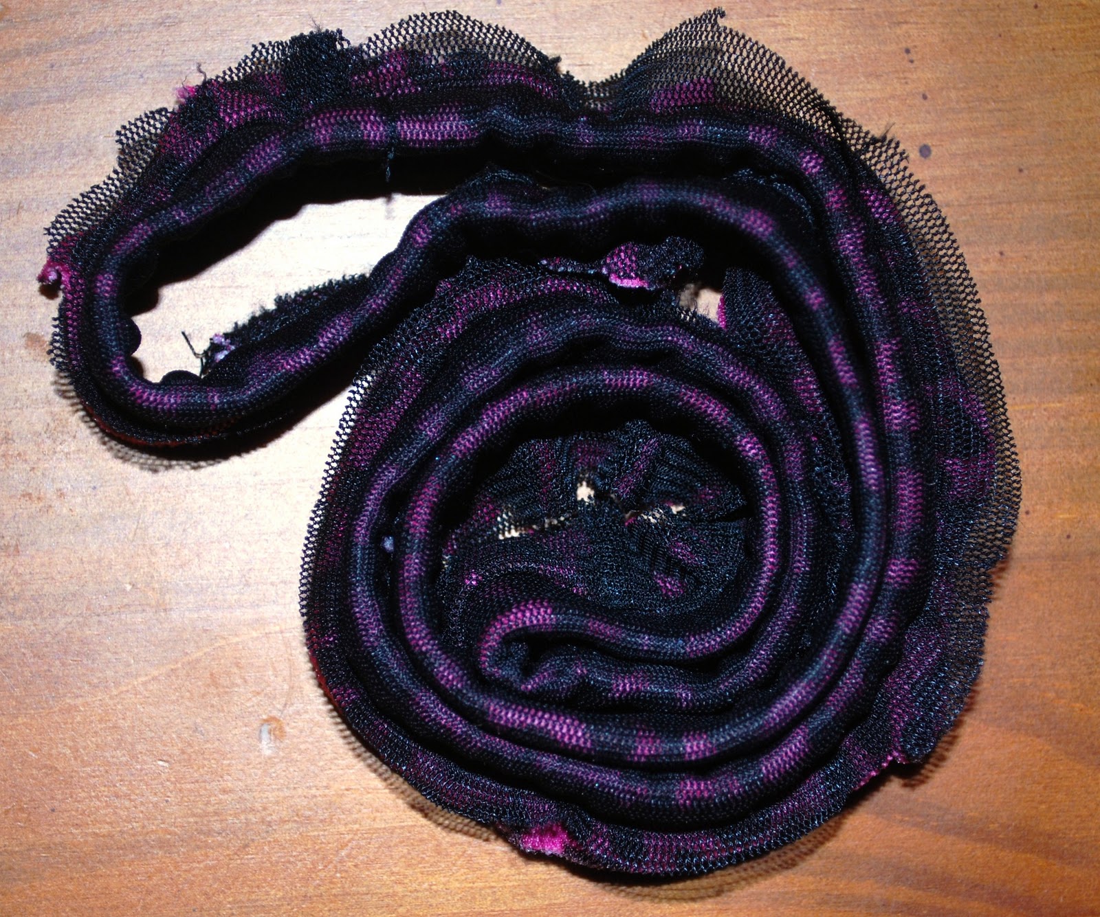 Zerila's Life Blogging Day 118 DIY Egg Carton Ring Organizer