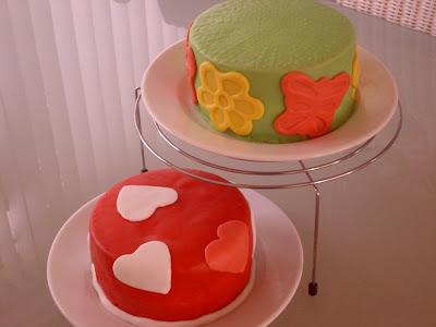 http://1.bp.blogspot.com/_OmtSS-gg6yE/SjfMPt3pAbI/AAAAAAAAAJs/M9cb5XmYOlA/s400/taart.jpg