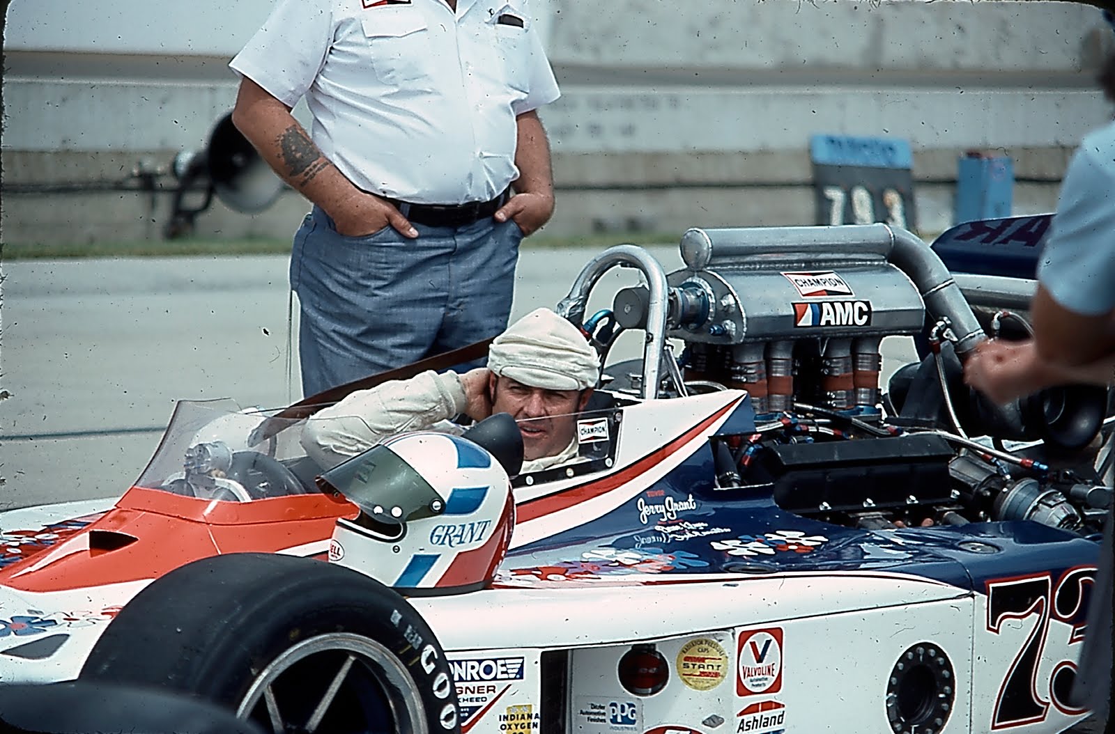 Indy+500+1976+Jerry+Grant+2.jpg