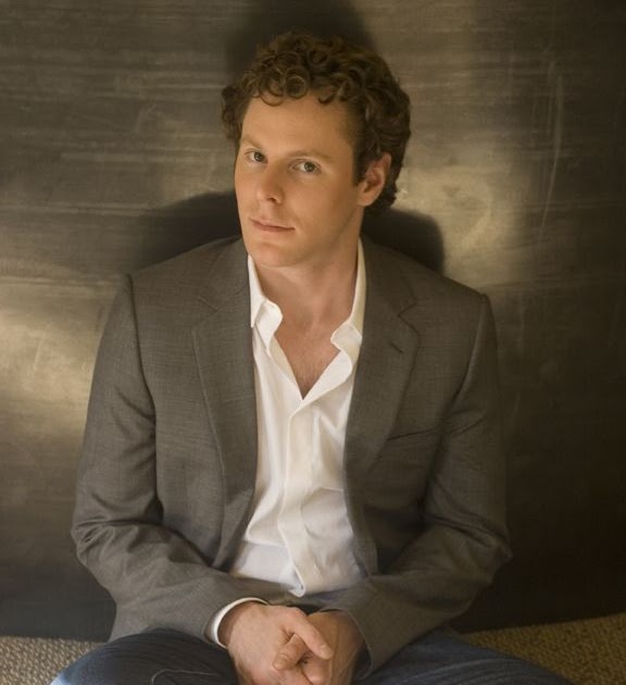 hebat nampak Sean Parker and Shawn Fanning