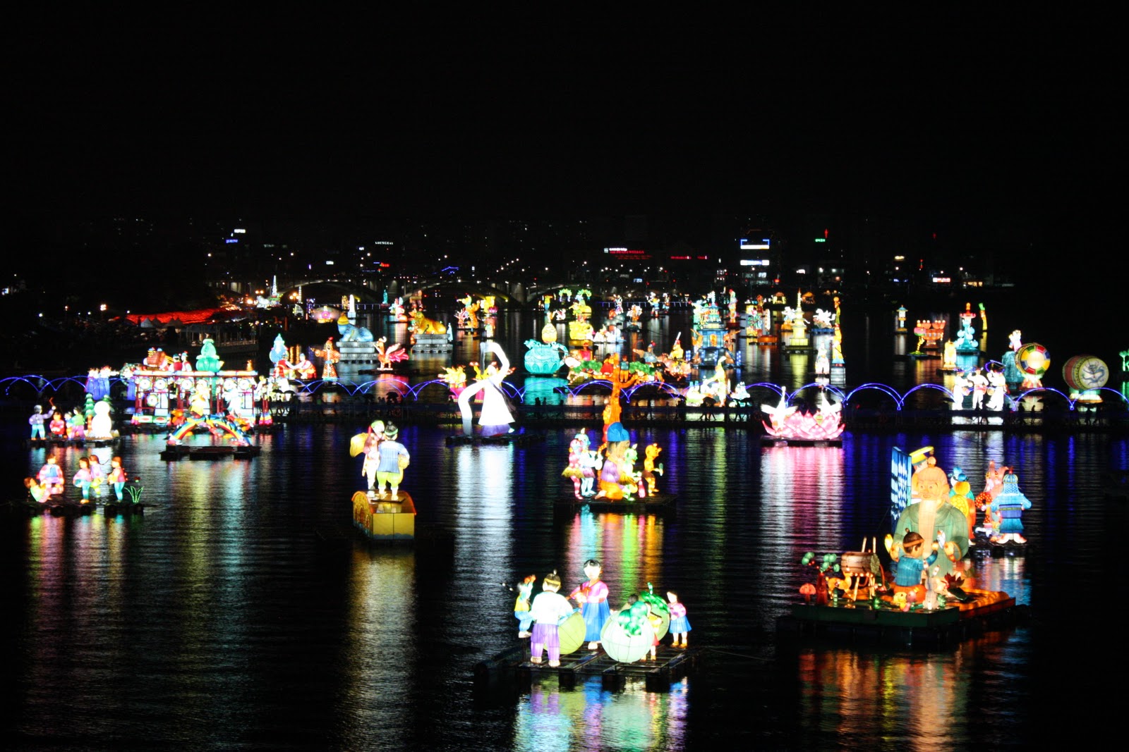 Busan John&#039;s Travel Blog Jinju Floating Lantern Festival