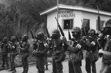 [Military+in+Honduras.jpg]