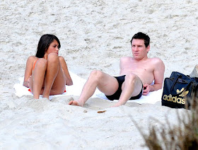 lionel messi girlfriend. lionel messi girlfriend name.