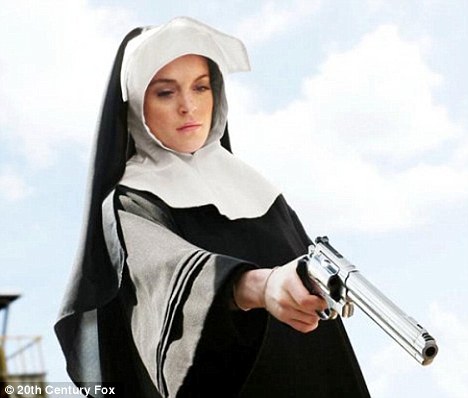 hairstyles Lindsay Lohan lindsay lohan machete scene pool. hairstyles Lindsay Lohan
