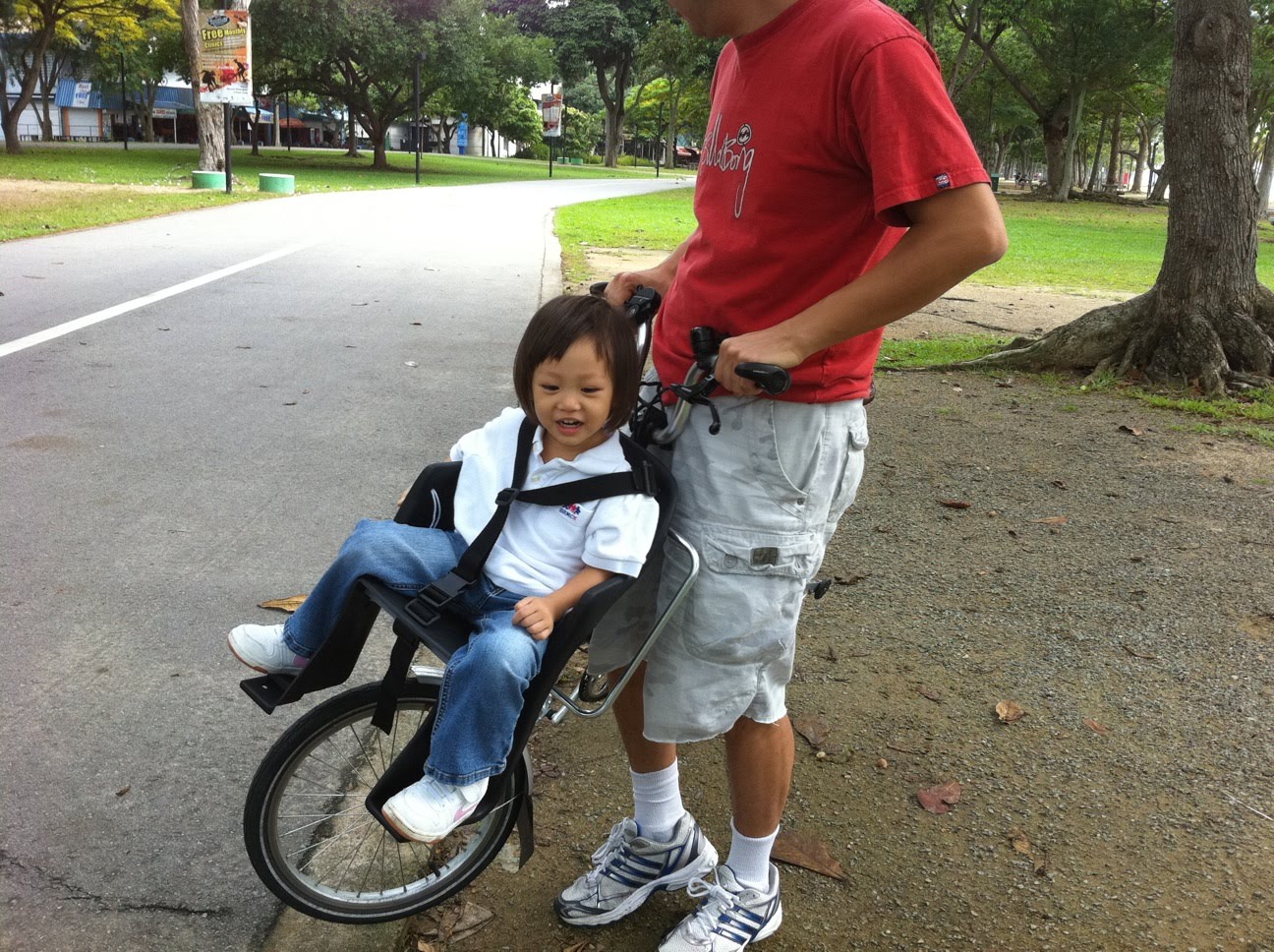 Ethan and Talia's World Talia's Brompton Bike Seat