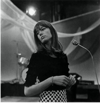 [FranÃ§oise+Hardy+6.bmp]