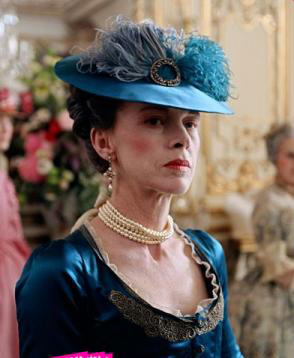 Judy Davis as The Comtesse de Noailles , Marie Antoinette (2006)