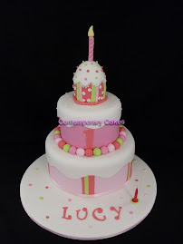 3 tier stacked cupcake cake.