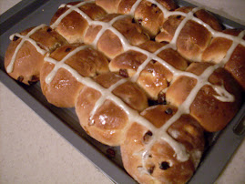 Yummy hot cross buns friends and family group creativity on Easter Sunday!