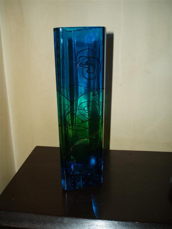 [P4260499+(Large).JPG]