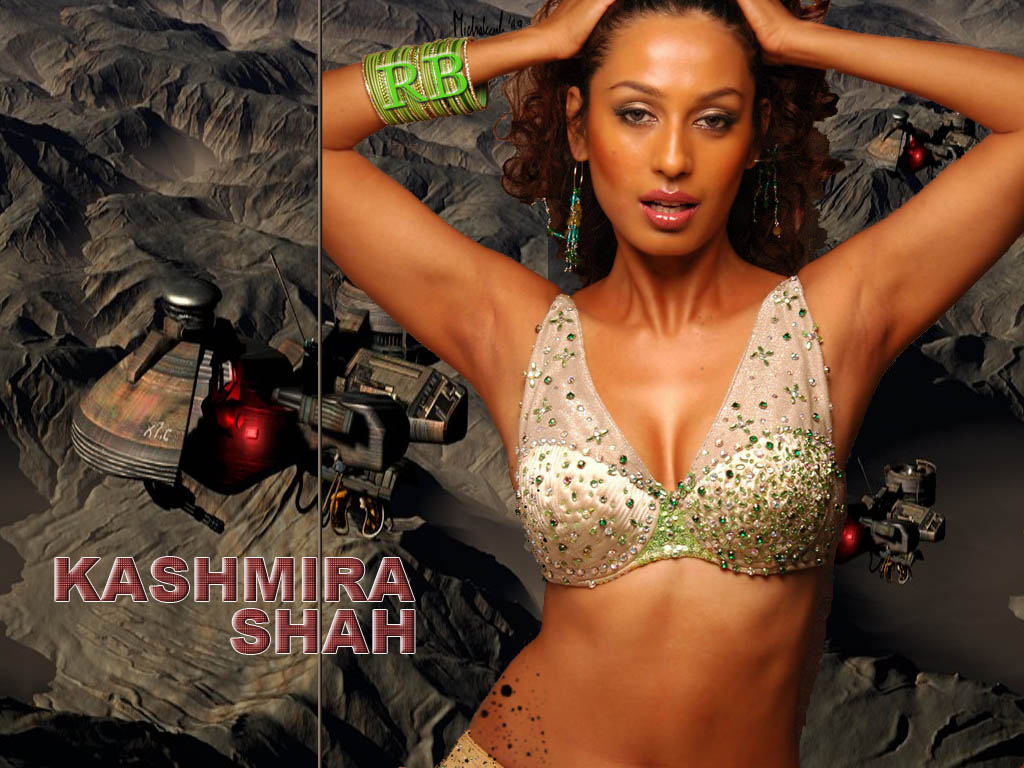 Kashmira shah bikini pics