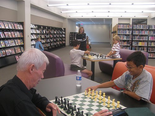 [chess.jpg]