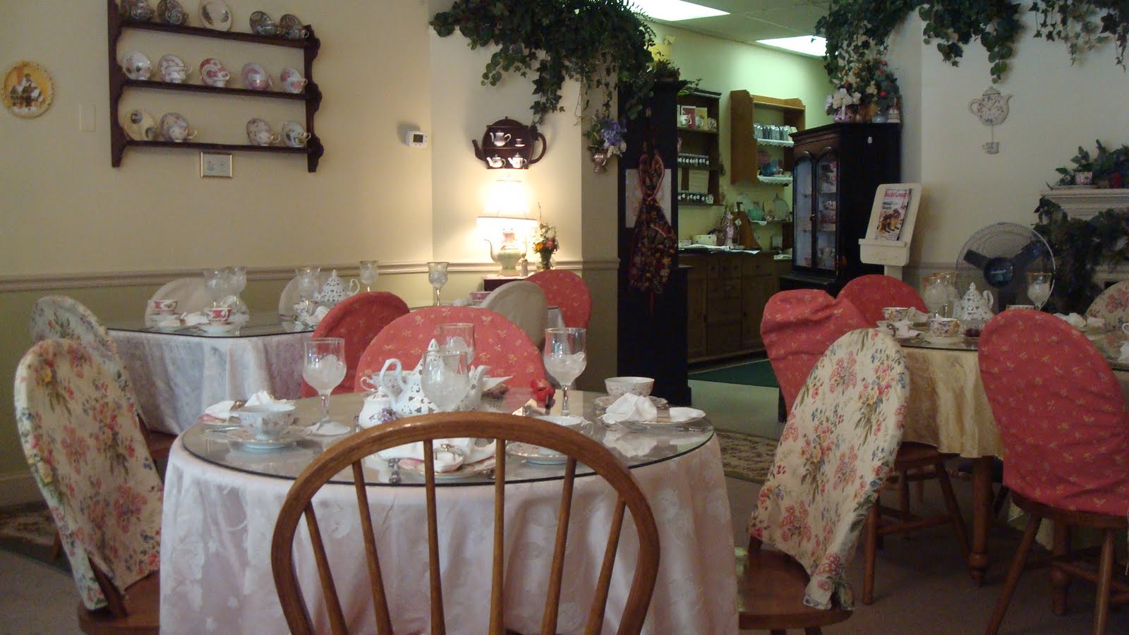 The Tea Gastronomer Tea with an Accent, Yardley, Pennsylvania