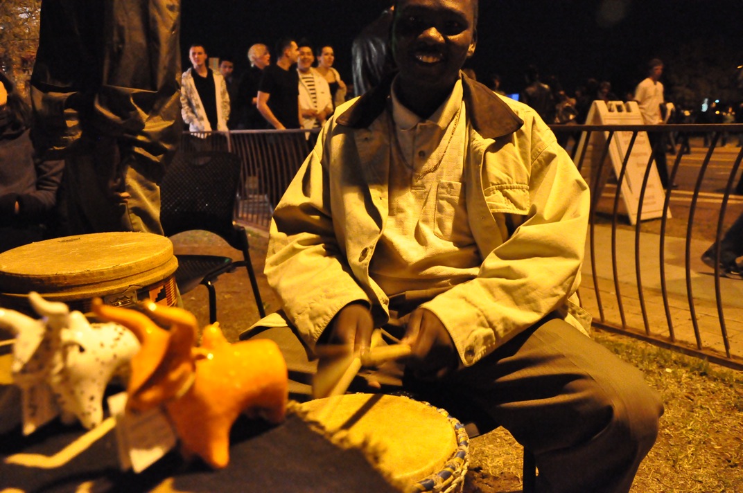 [drumcircle3.JPG]