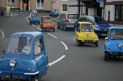 Blog de Blogs: Jeremy Clarkson en el Episodio 10x03 prueba el Peel P50,
