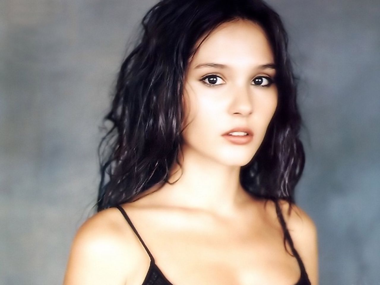 http://1.bp.blogspot.com/_PHuya3F972I/TGPJwv5pUVI/AAAAAAAADEA/kLq1N1sxugo/s1600/virginie_ledoyen_005.jpg