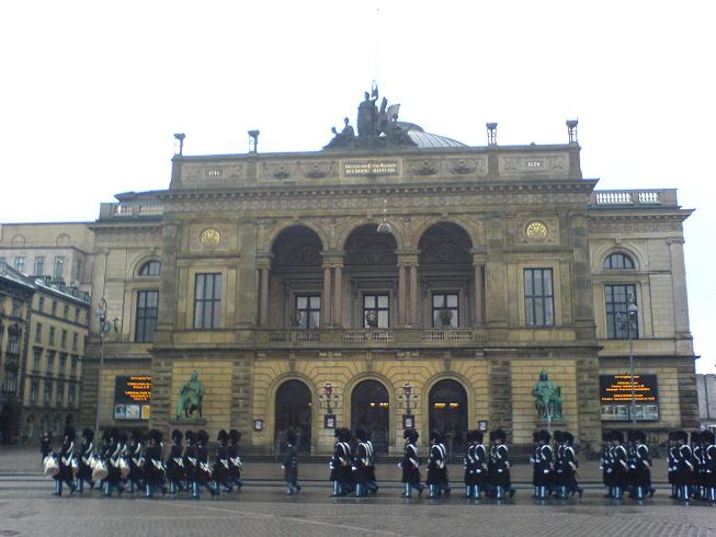[LeibgardentheaterDK.JPG]