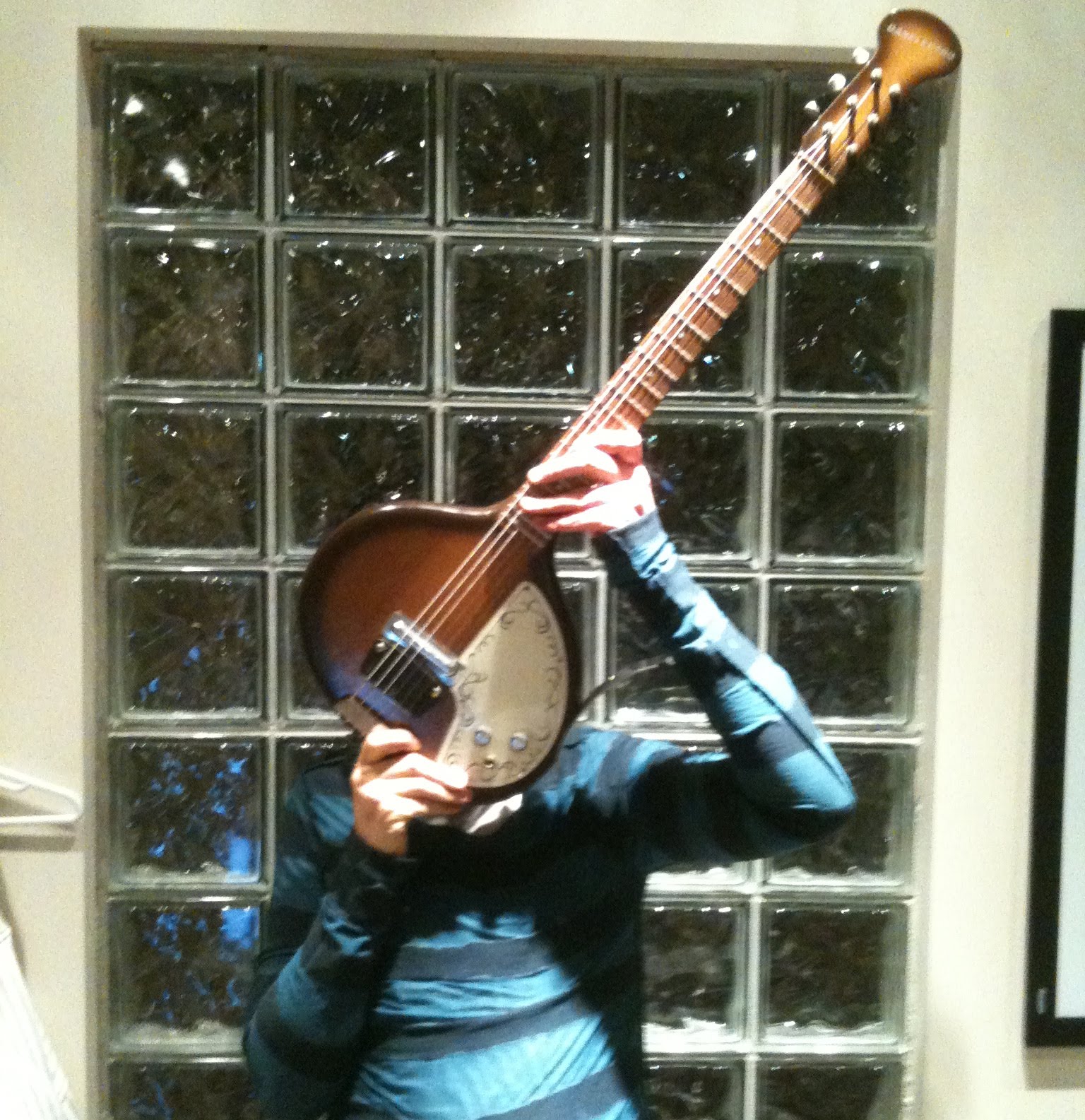 [BC_SITAR.jpg]