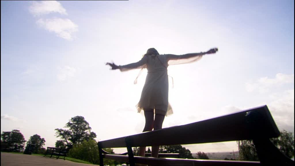 [vlcsnap-2010-01-04-01h30m13s20.jpg]