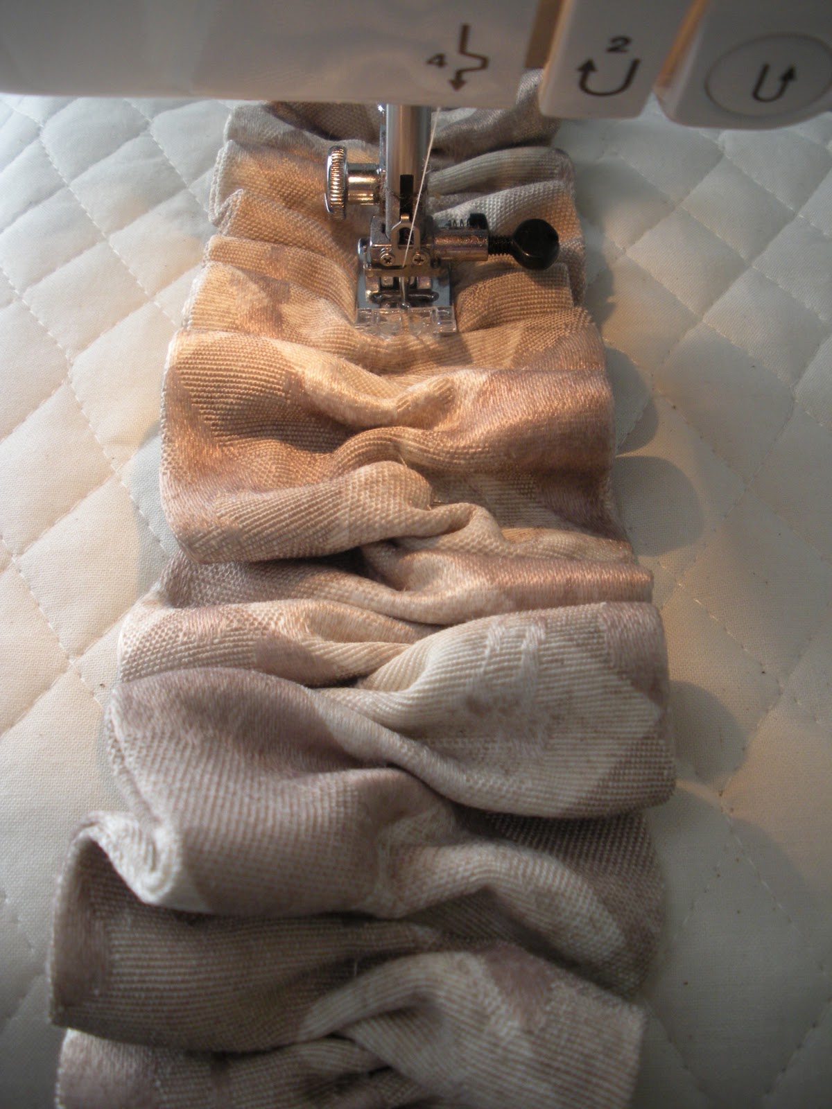 to the Nest Pillow Tutorial